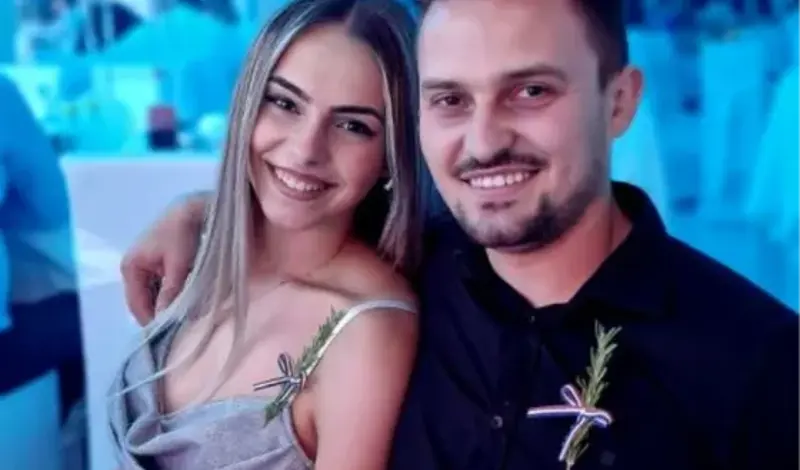 Lijepa, uspješna i svestrana Duvanjka vrijedno radi i na baušteli – kroz građevinske radove pruža podršku suprugu!