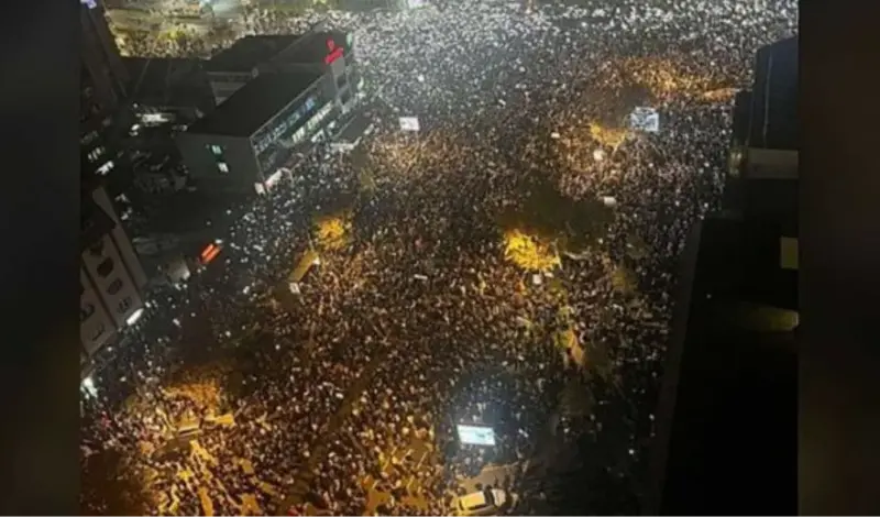 Najveći prosvjed u povijesti Novog Sada! Vučić u panici!