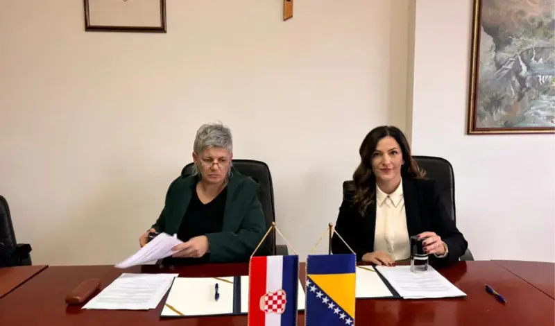 Potpisan kolektivni ugovor za zaposlenike u srednjim školama ZHŽ-a