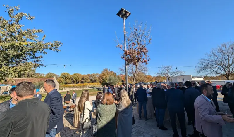 FOTO: POČEO 12. SUSRET GOSPODARSTVENIKA OPĆINE GRUDE, razgovara se o cestovnim temama