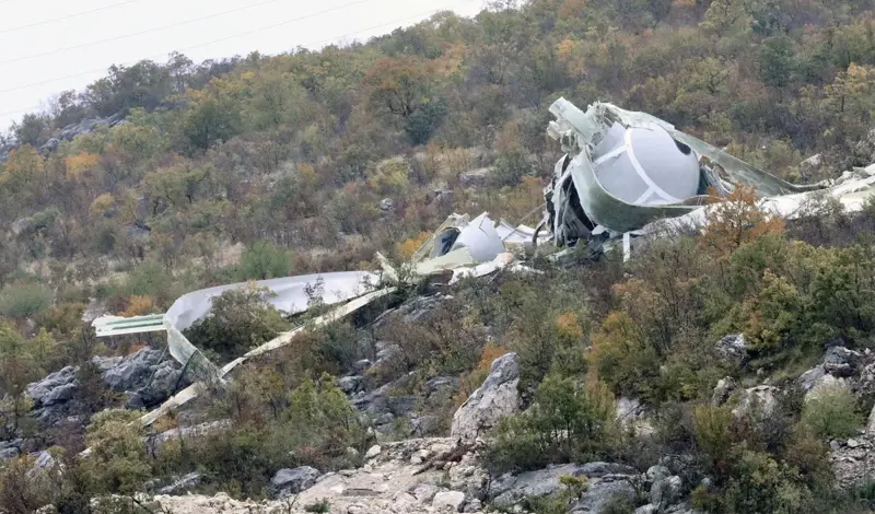 Evo što je 'ostalo' od vjetroelektrane u Dalmaciji, olujni vjetar uništio Pometeno brdo