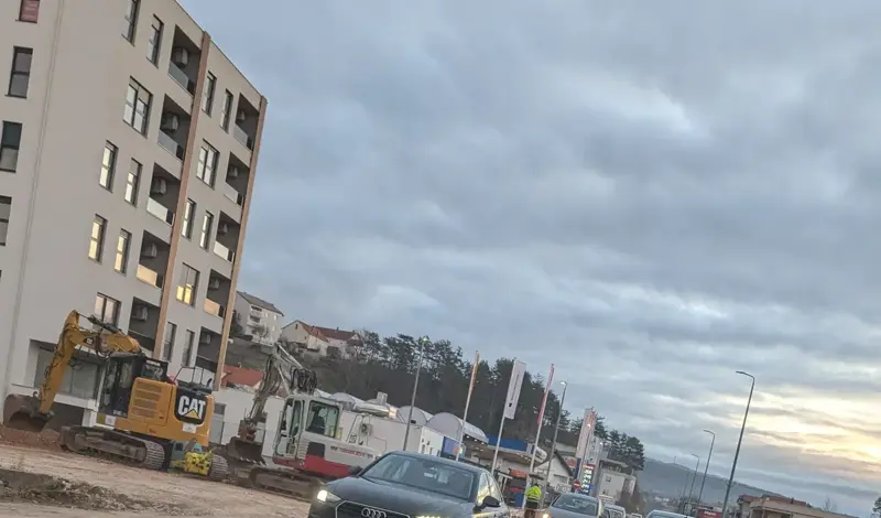 FOTO: Noć na glavu i udri! Jutros kroz Široki Brijeg usporen promet, ali je urađeno što je planirano