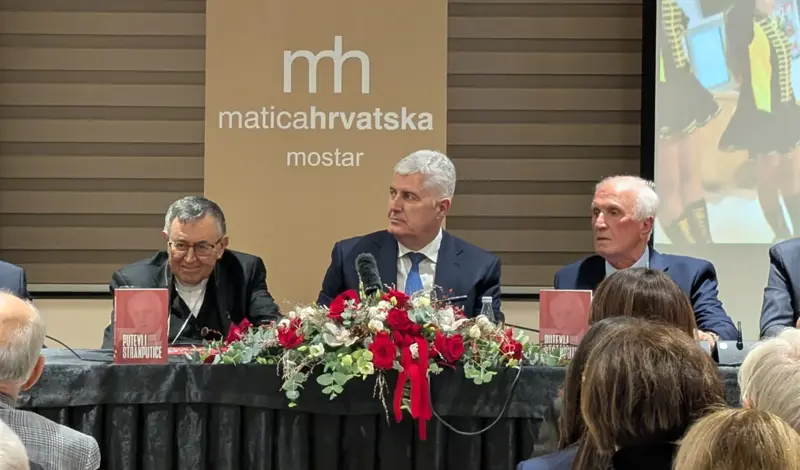 FOTO: Josip Muselimović predstavio novu knjigu i proslavio 80. rođendan!