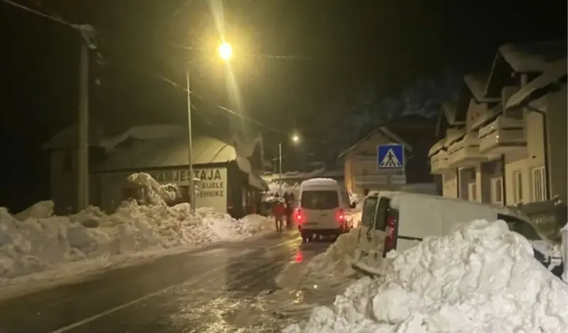 Detalji tragedije: Sin donio agregat iz Njemačke, susjed govorio o šoku koji ga je dočekao