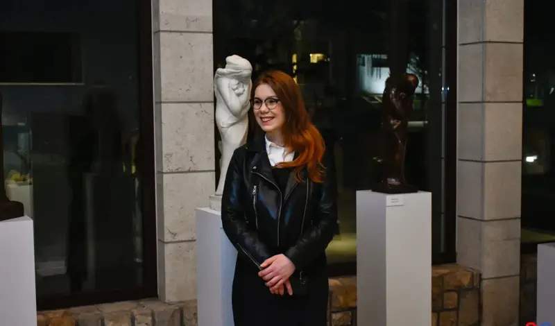 FOTO: Posjetili smo Noć muzeja na Humcu i izložbu posvećenu Jurju Škarpi! Hercegovačka, kulturna noć oduševila