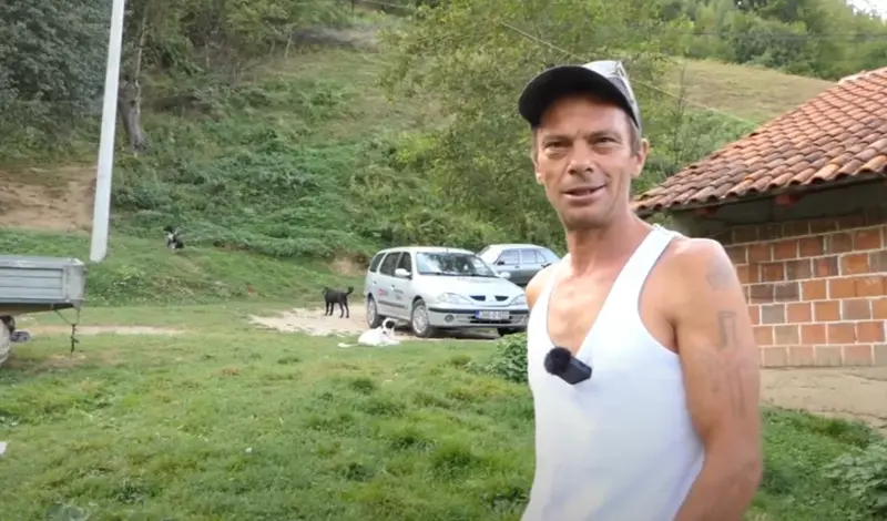 Gdje su vuci susjedi, a domaće životinje jedini prijatelji... kako živi Dominko iz sela Kovačići (VIDEO)