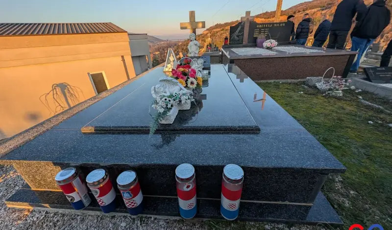 VIDEO: Tko je bio Karolj Jelacsik? Pobjegao iz JNA, došao u HV, u odori HVO-a dao život za slobodu hrvatskog naroda