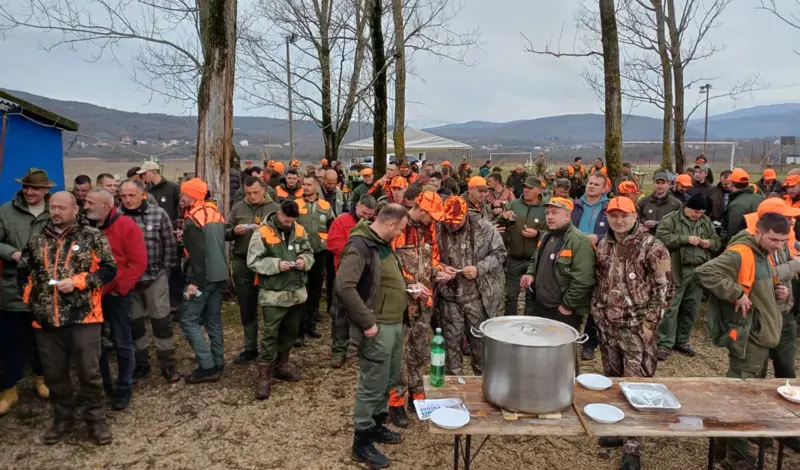 HLU Malič Grude uspješno organizirao hajku na štetočinu, a onda odličnu feštu i pomoć sugrađaninu FOTO