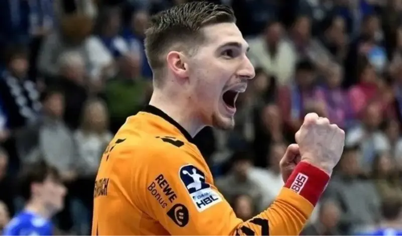'Ban' Kuzmanović zaustavio Mađare! Prelomio utakmicu s pet vezanih obrana!