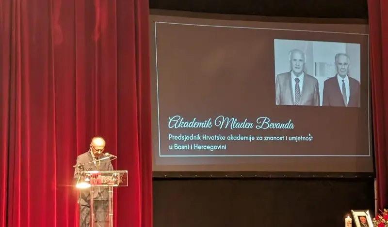 FOTO: Prijatelji iz BiH i Hrvatske oprostili se od Josipa Muselimovića! ''Učinio si toliko dobra, ostavio si trag''