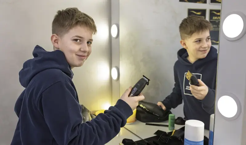 FOTO: Leon je najmlađi frizer u Hrvata! 