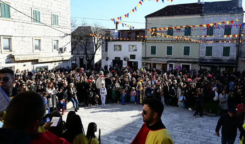 FOTO: Je li Imotski najjači grad na svi(je)tu! I Trump došao na karneval