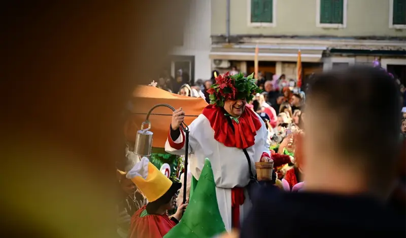 FOTO: Je li Imotski najjači grad na svi(je)tu! I Trump došao na karneval