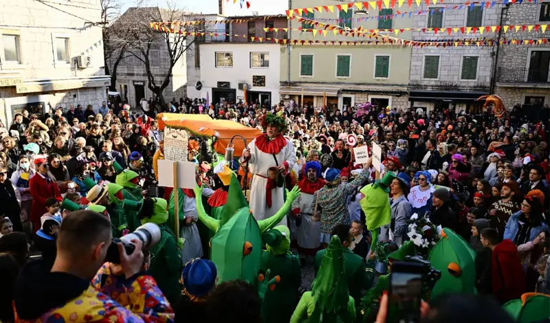 FOTO: Je li Imotski najjači grad na svi(je)tu! I Trump došao na karneval