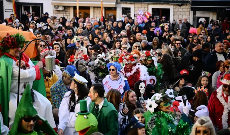 FOTO: Je li Imotski najjači grad na svi(je)tu! I Trump došao na karneval