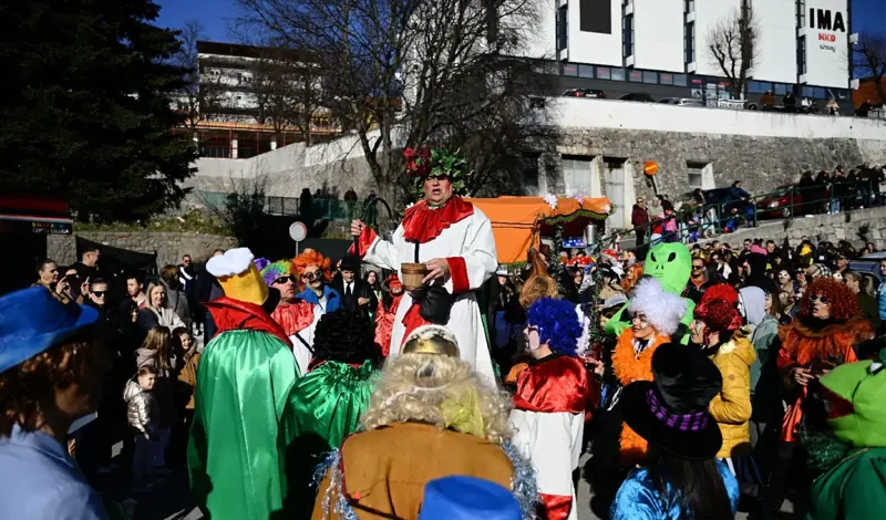 FOTO: Je li Imotski najjači grad na svi(je)tu! I Trump došao na karneval