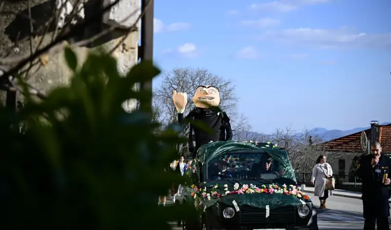 FOTO: Je li Imotski najjači grad na svi(je)tu! I Trump došao na karneval