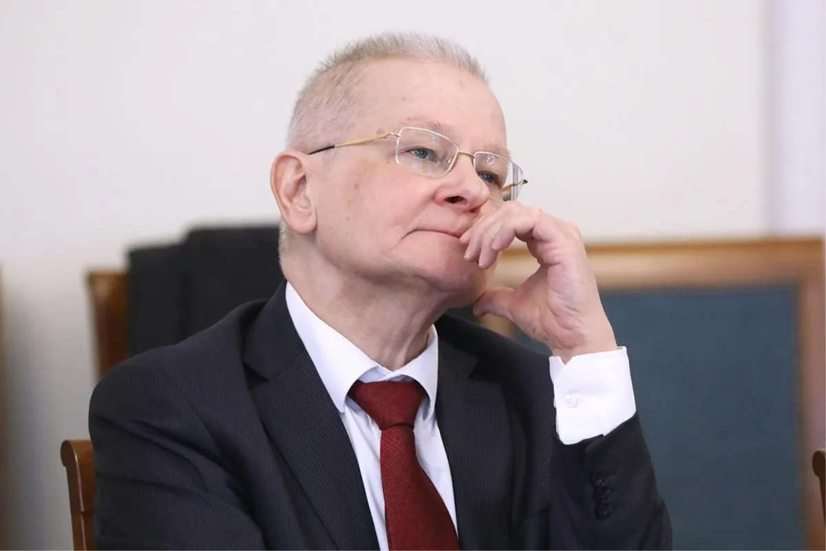 Preminuo predsjednik Vrhovnog suda Radovan Dobronić, pamtit će ga se kao jednog od najčestitijih u pravosuđu
