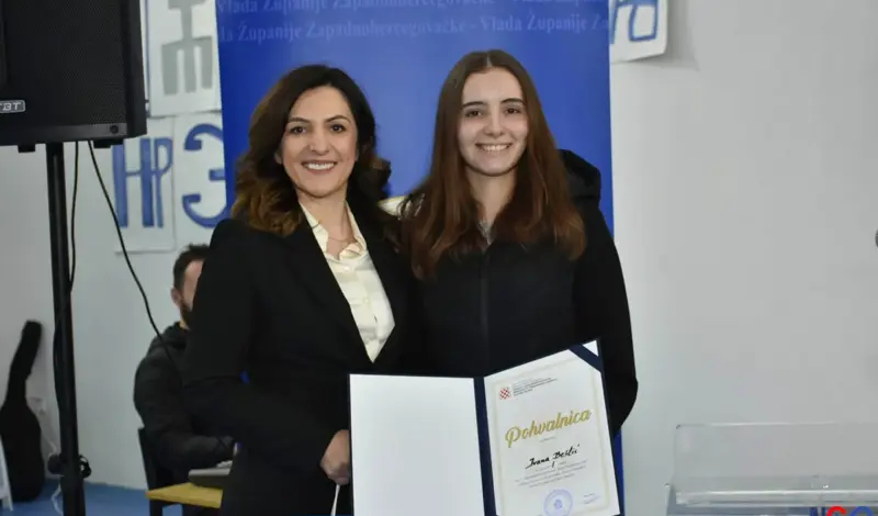FOTO: Izabrani najbolji pisci i recitatori na Danima hrvatskog jezika na razini ZHŽ-a, Tihaljina bila domaćin događaja