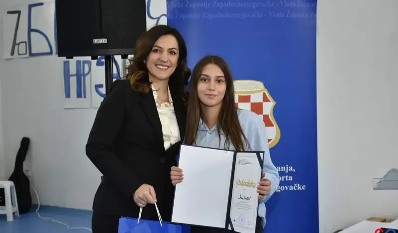 FOTO: Izabrani najbolji pisci i recitatori na Danima hrvatskog jezika na razini ZHŽ-a, Tihaljina bila domaćin događaja