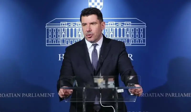 Grmoja: Gospodo iz Možemo, shvatite da hrvatska djeca nisu pokusni kunići