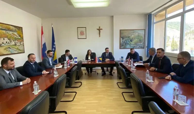 Vlada ŽZH dodijelila 1.500.000 KM za sufinanciranje prijevoza učenika