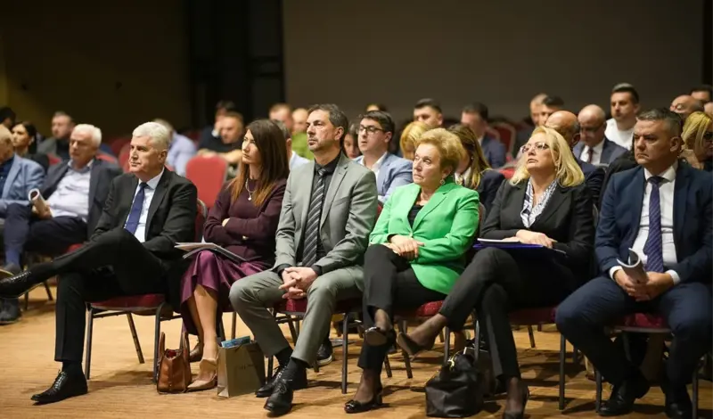 UBHH Prsten u Vitezu okupila stručnjake o fiskalnim reformama