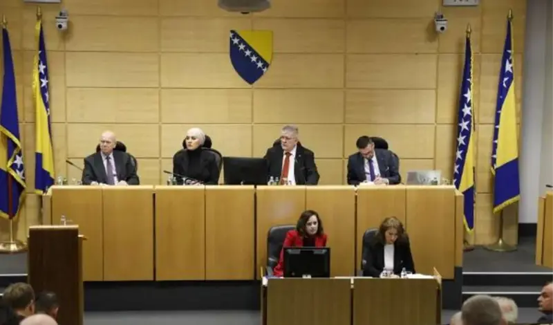 Špirić: Klub Srba i Klub Hrvata neće biti publika u Domu naroda