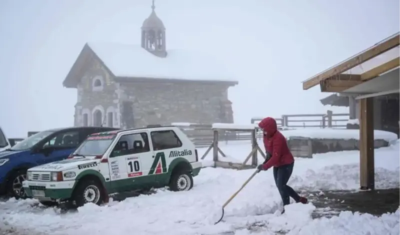 Otac i sin poginuli dok su spašavali žitelje Alpa nakon nezapamćenog snijega i kiše u travnju