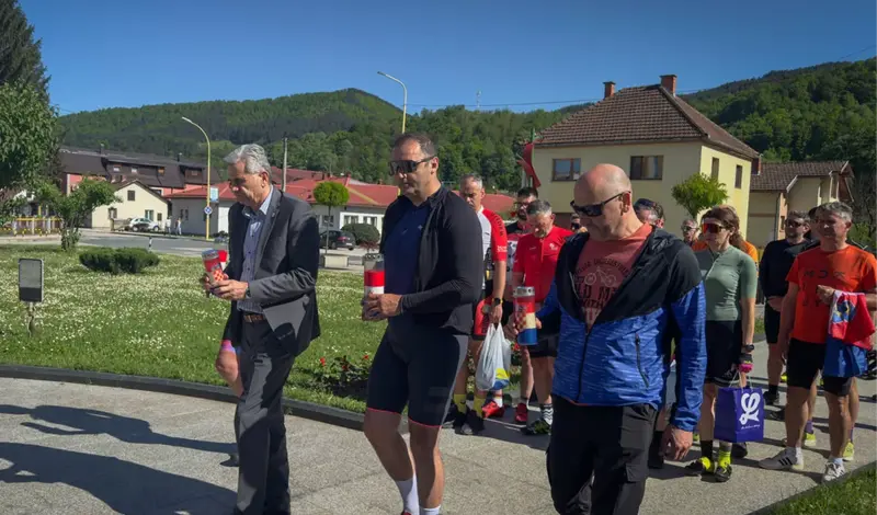 BICIKLISTI - Mostar i Vukovar povezani srcem FOTO