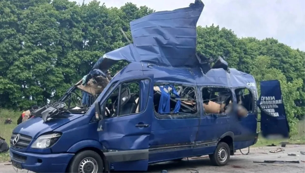 Rusi ubili 9 civila, dronom pogodili putnički autobus