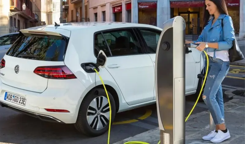 ANALIZA - Električni auti nakon dvije godine gube više od pola svoje vrijednosti