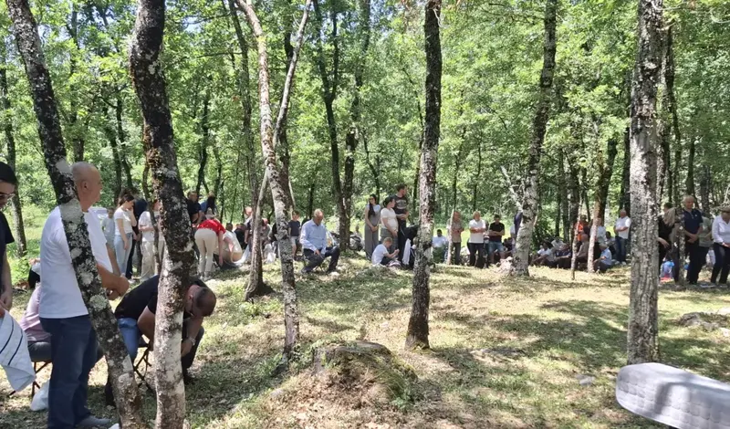 Služena misa na Biskupovu grobu FOTO