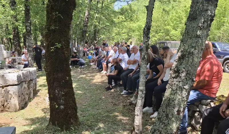 Služena misa na Biskupovu grobu FOTO