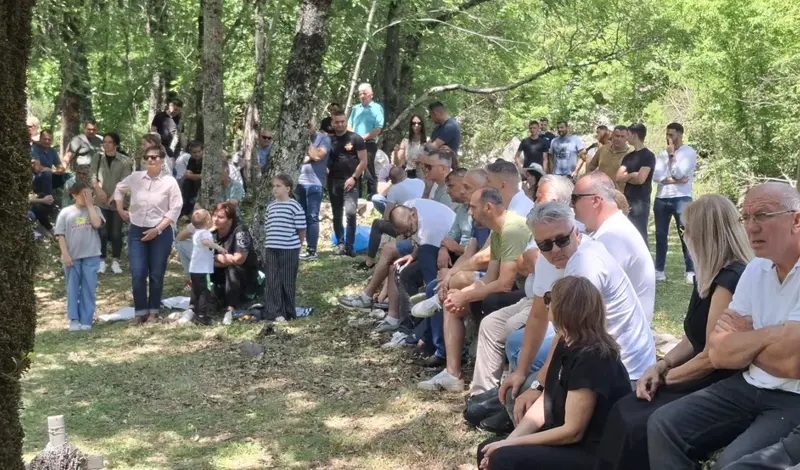 Služena misa na Biskupovu grobu FOTO