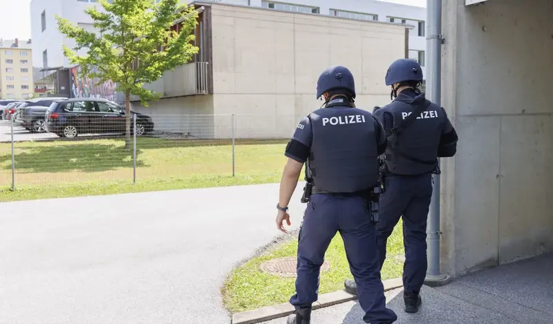  Napadač iz Graza ima 22 godine. U školu upao s pištoljem i puškom, imao ih legalno 