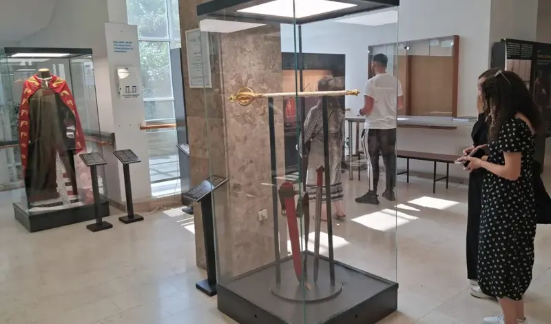 Na Filozofskom fakultetu SUM-a može se pogledati izložba o krunidbi kralja Tomislava FOTO