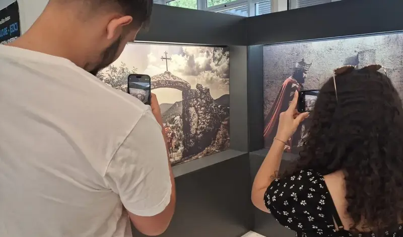 Na Filozofskom fakultetu SUM-a može se pogledati izložba o krunidbi kralja Tomislava FOTO