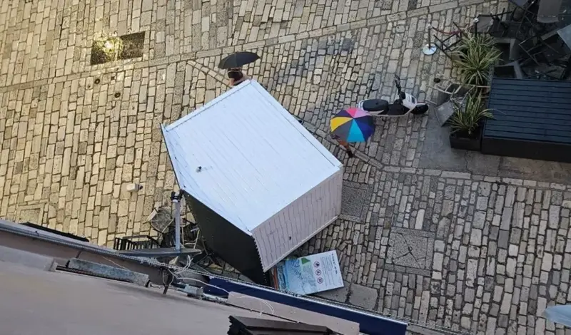 VIDEO: Oluja poharala Istru. Srušena stabla, kućice, ima ozlijeđenih...