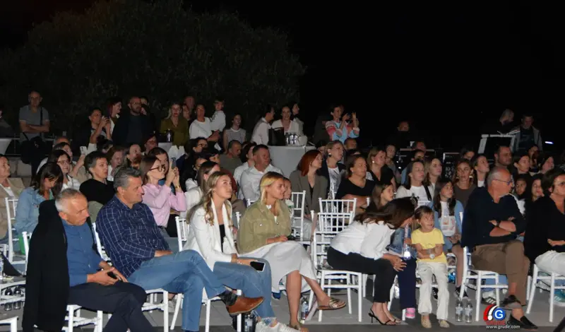 Sedam veličanstvenih iz klape Cambi pripremilo koncert za pamćenje na platou Kamene ljepotice
