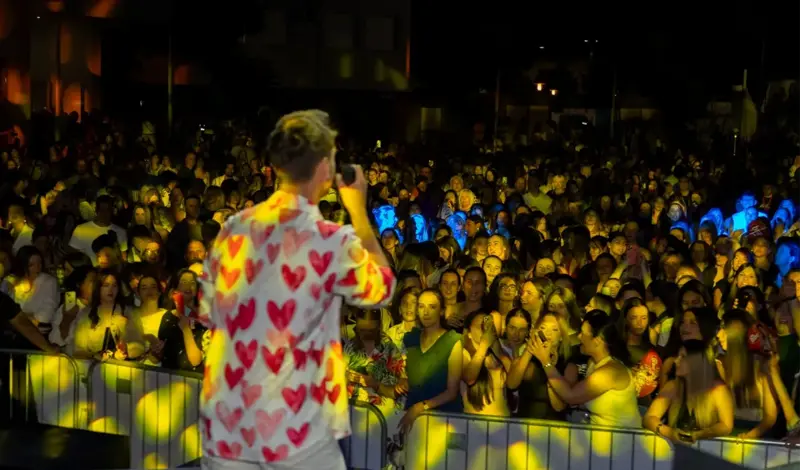 Adi Šoše održao koncert karijere u svom rodnom gradu FOTO