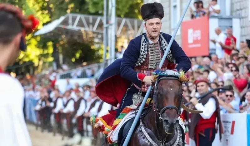 Frano Talaja pobjednik 310. Sinjske alke! Magistar ekonomije potječe iz stare alkarske obitelji
