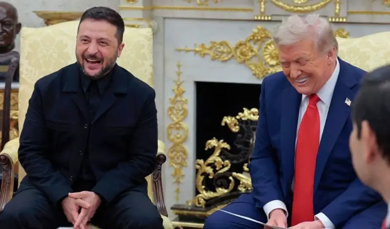 Zelenski Trumpovom novinaru: U istom si odijelu. Ja sam se presvukao, ti nisi! Novinar: Izgledate fantastično, isprike zbog veljače 