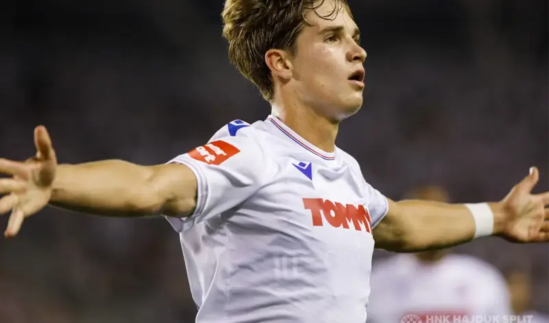 Jadranski derbi završio remijem. Hajduk spasio bod u sudačkoj nadoknadi