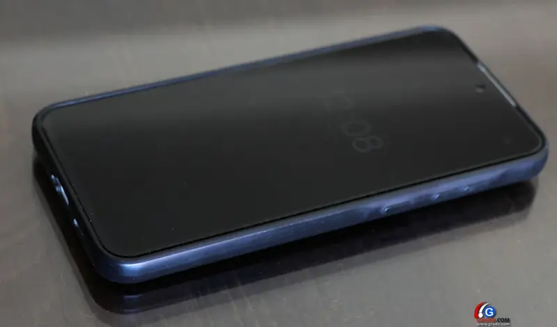 Stavljate mokri telefon u rižu? Radite veliku pogrešku koja vas može skupo stajati