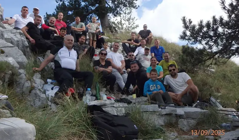 Memorijalni uspon na Golubić u čast poginulim braniteljima FOTO