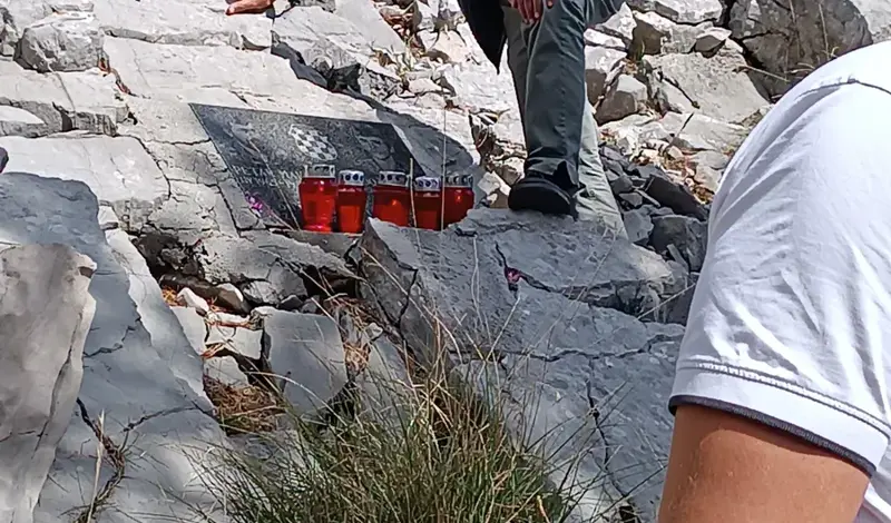 Memorijalni uspon na Golubić u čast poginulim braniteljima FOTO