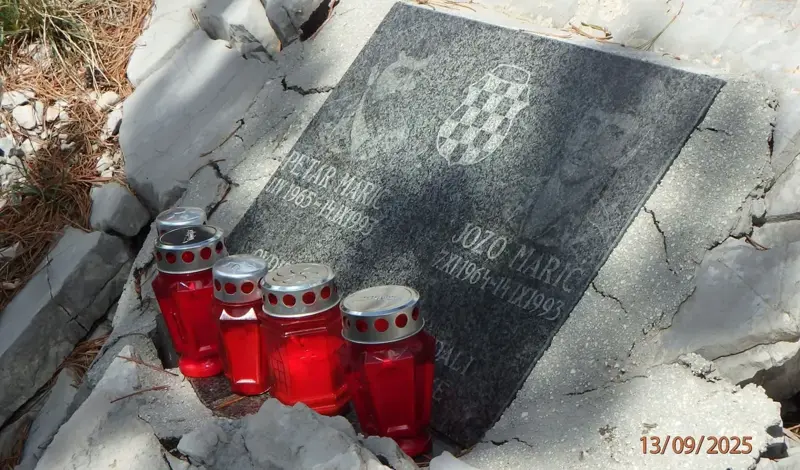 Memorijalni uspon na Golubić u čast poginulim braniteljima FOTO