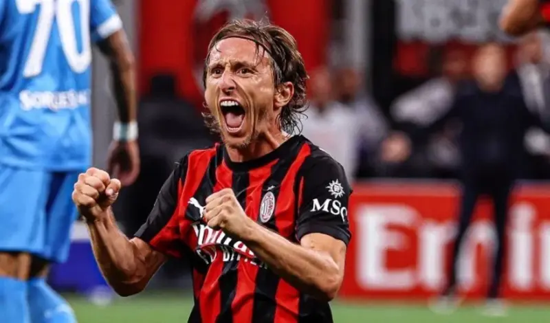 Luka Modrić fantastičan u pobjedi Milana i preuzimanju vrha! Bolji od njega samo dvostruki strijelac Leao