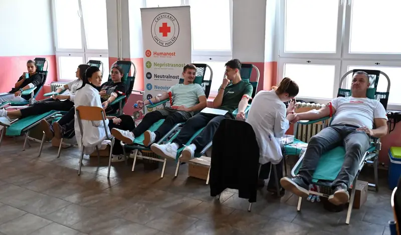 Posuški srednjoškolci pokazali humanost u akciji darivanja krvi